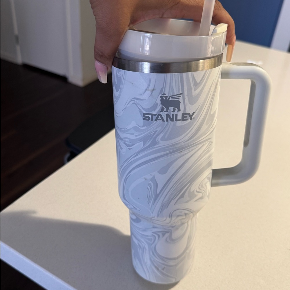 Stanley White Marble Tumbler with Handle